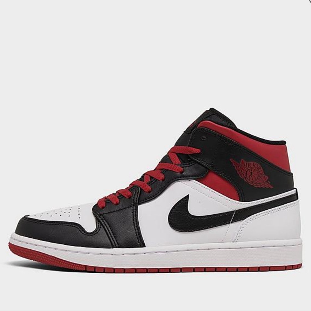 Air Jordan 1 Mid